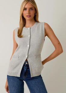  Dena Vest